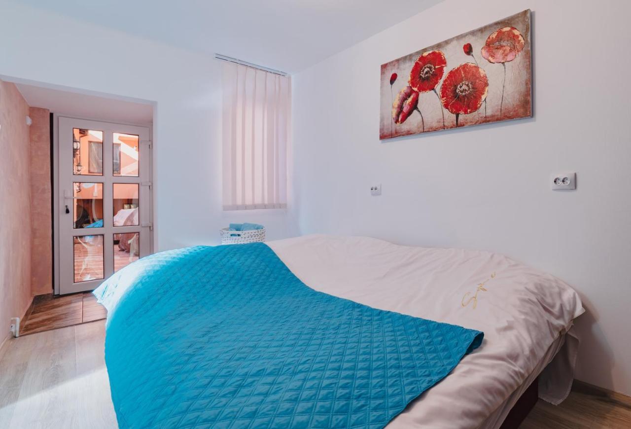 Old Town Studio Apartment Brasov Exterior photo